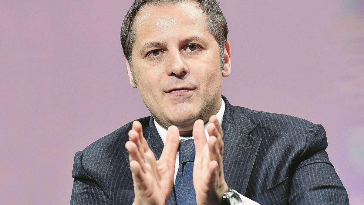 Accusa al leghista Siri: «Prese 30.000 euro per aiutare le aziende vicine al boss Denaro»