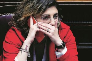 Il salvagente a Roma può fare scuola Lega e M5s trattano per estenderlo
