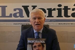 La storia di Urbano Cairo è quella di un imprenditore che si appresta a scendere in politica. Proprio come fece Berlusconi