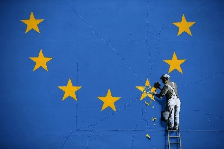 L’Europa ci ha fregati (ora lo dicono pure gli europeisti)