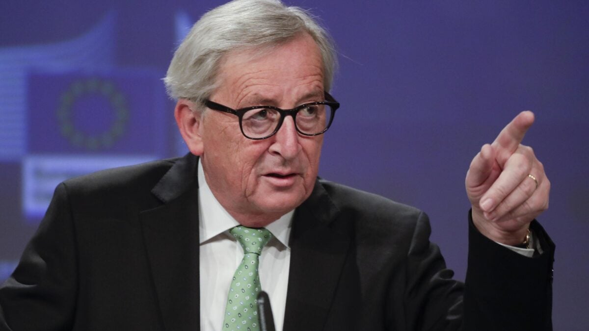 Juncker minaccia i sovranisti: «Con i voti non cambierete nulla»