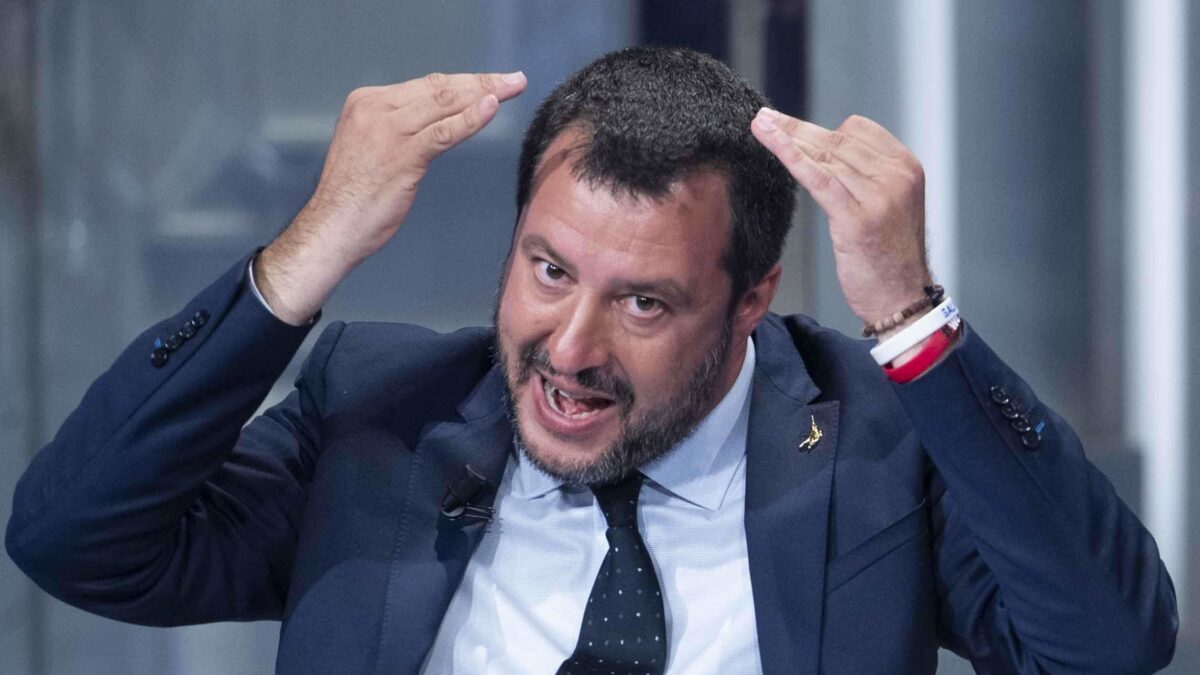 Dal Viminale sono decollati tutti ma il radar è acceso solo per Salvini