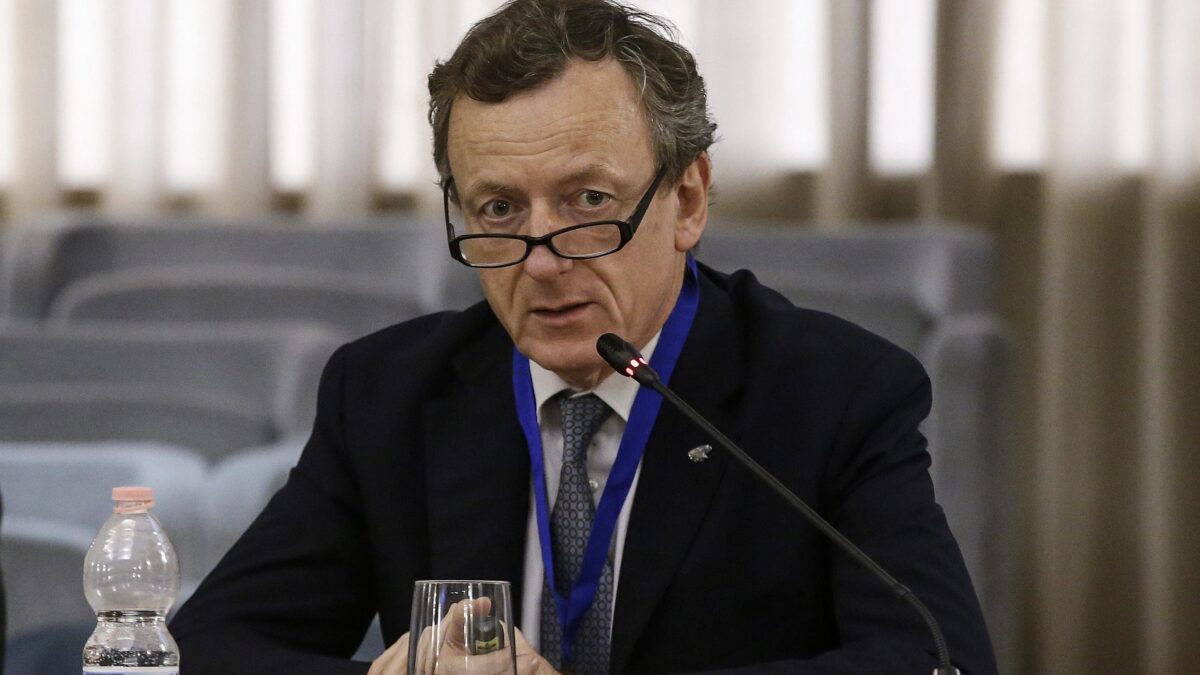 Battiston ricorrerà per tornare all’Asi. È il suo piano B se non va in Europa
