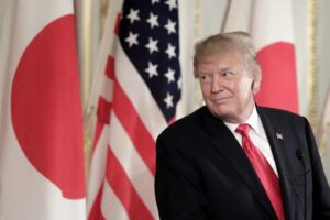 Con l’affermazione dei sovranisti Ue, Trump abbandona il bastone per la carota