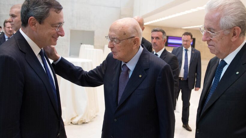 L’idea di Berlusconi per il dopo voto: mettere Mario Draghi a Palazzo Chigi