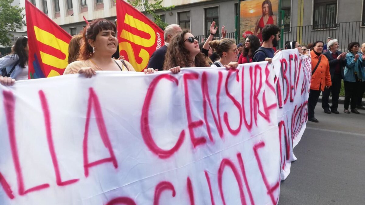 Teacher pride per la prof di Palermo. A scuola è l’ora dell’indottrinamento