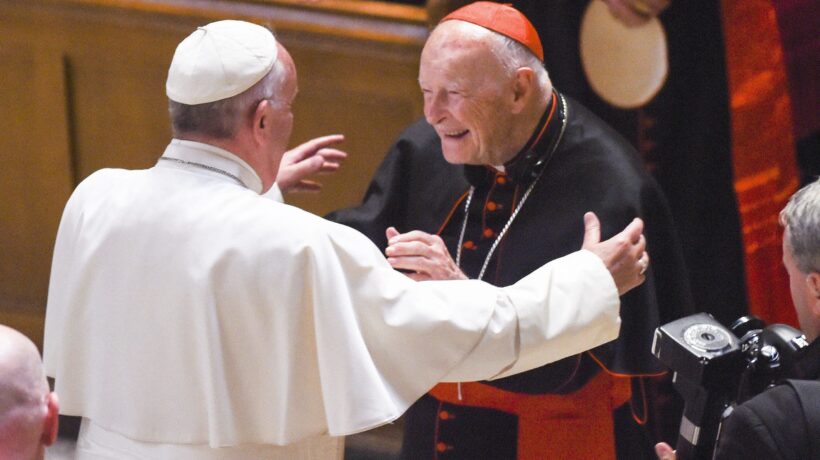 McCarrick ammise le restrizioni: «Sono stato a letto con i seminaristi»