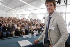 «La sinistra fucsia alla Gad Lerner oggi farebbe inorridire Gramsci»