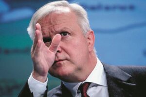 L’Ue chiede tasse per 11 miliardi e minaccia ritorsioni sui Btp