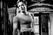 Il re di Hollywood malato di sesso che ridusse in schiavitù James Dean