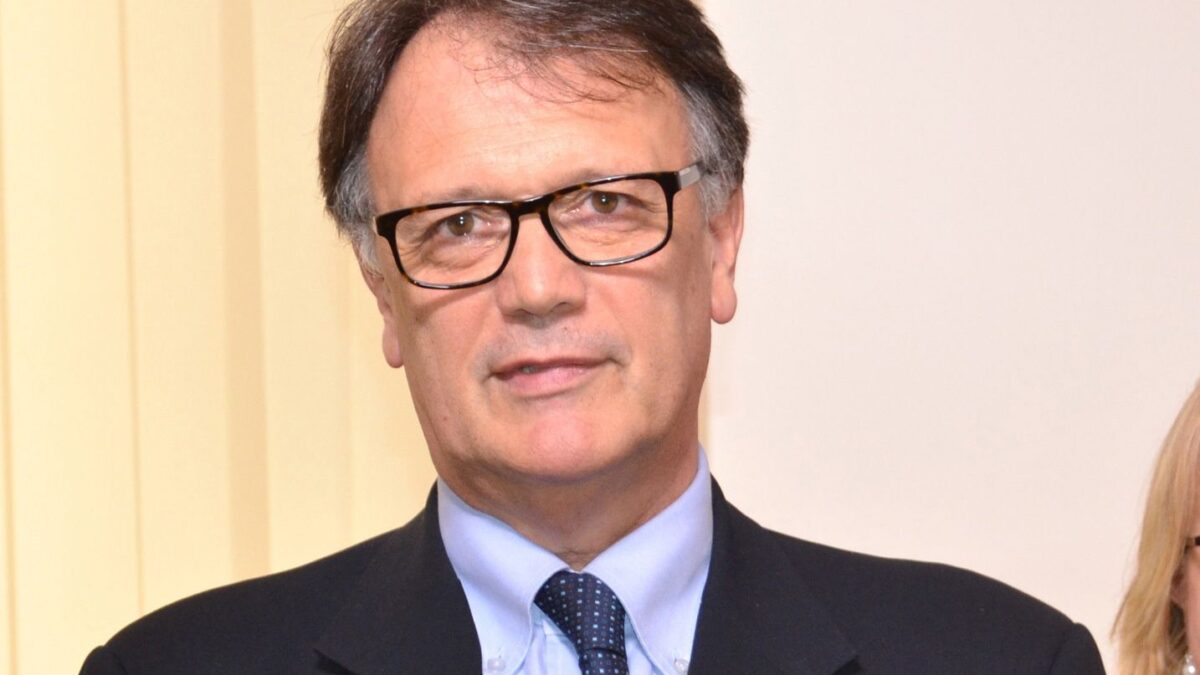 «I tossicomani vanno curati come malati neuropsichici.  Stop al business  comunità»