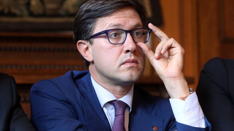 Nel Pd toscano è guerra di correnti per ereditare la guida della Regione