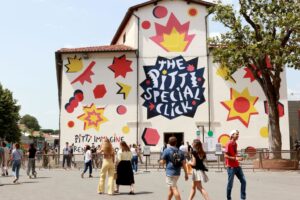 «Torna di moda la camicia a maniche corte»