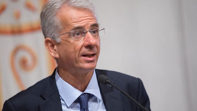 Tra le penne di «Repubblica» volano coltellate