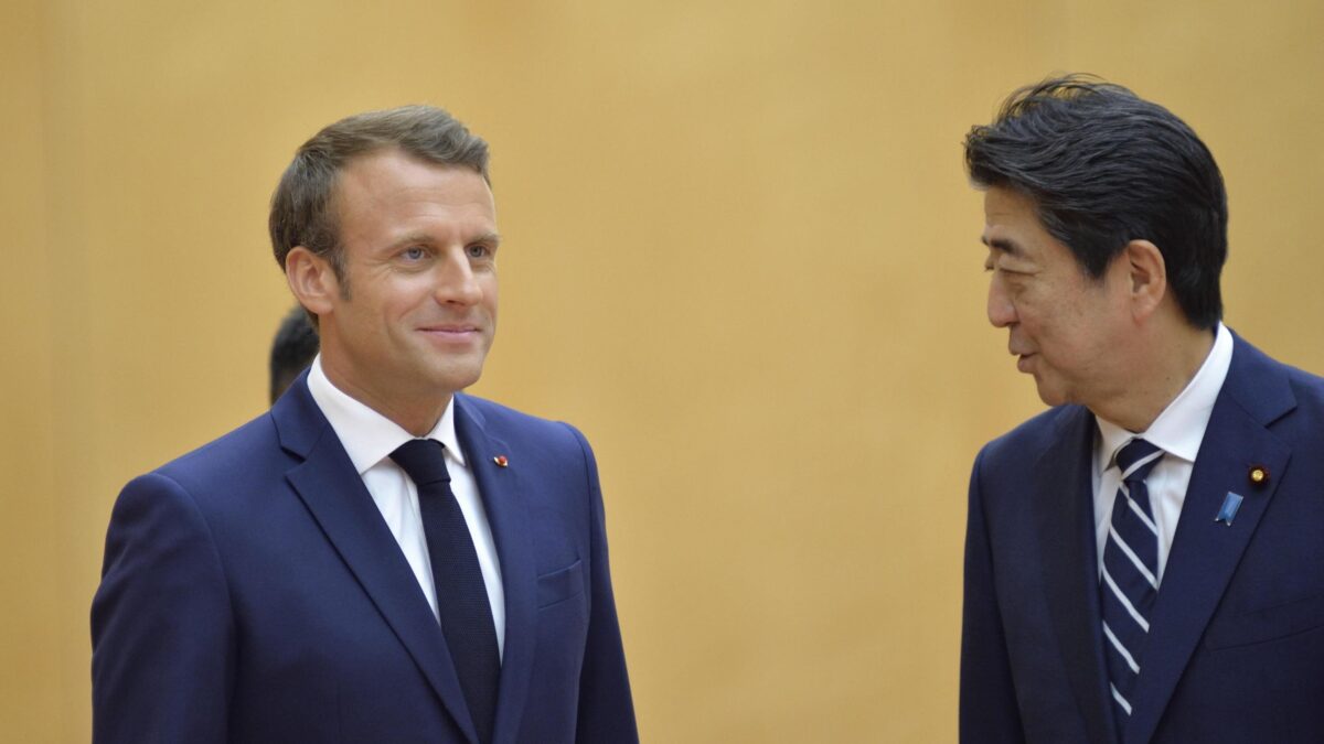 «Macron è un settario, mi caccia su ricatto delle associazioni gay»