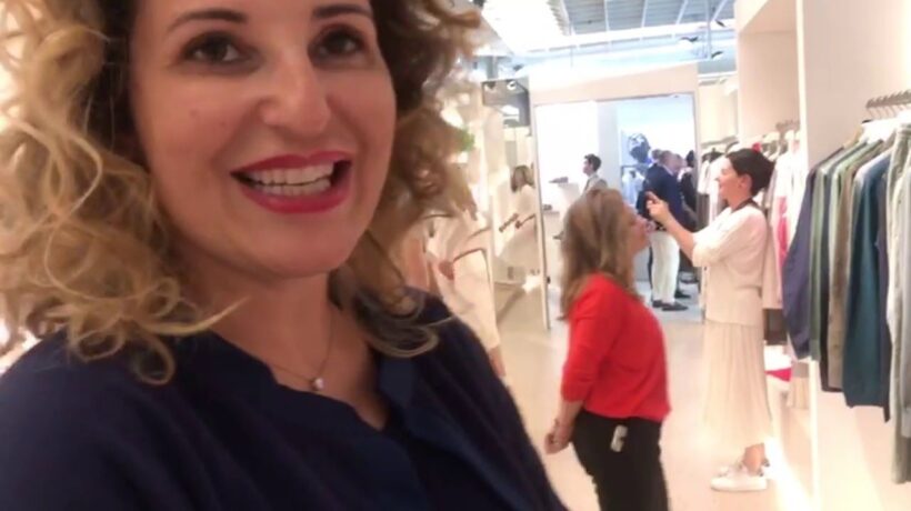 Parka al posto del blazer e abiti che definiscono i pettorali.
Al Pitti  si mescola tutto, ma con stile