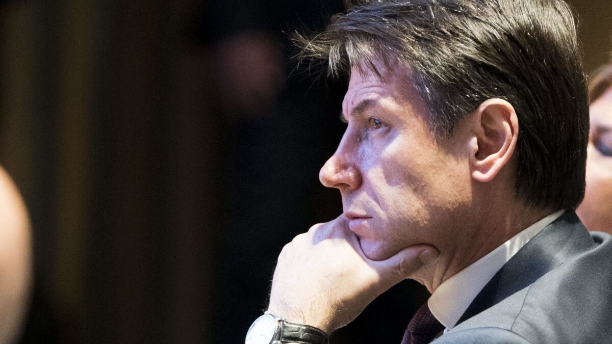 Il ricatto di Conte a Salvini e Di Maio: «Tratto io con l’Ue altrimenti lascio»