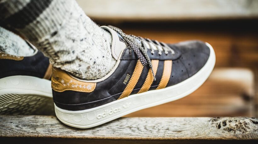 Il Tribunale Ue «cancella» il marchio Adidas