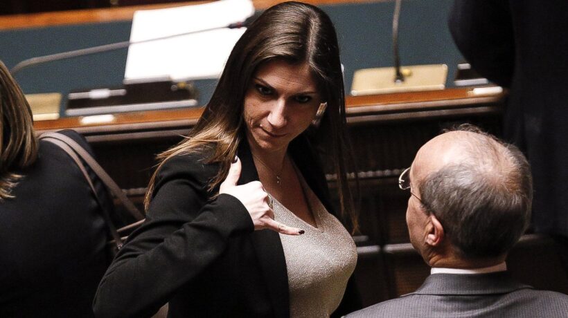 Matteo Renzi torna a dare lezioni: «Cari giovani vi insegno a fallire»