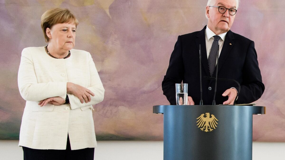 La malattia della Merkel fa tremare Macron
