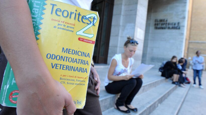Mancano i medici, ecco di chi è la colpa
