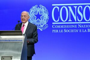 Consigliere di Eni sanzionato dalla Consob per insider trading