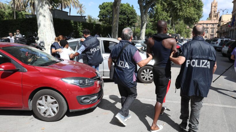 Espulso un bombarolo nigeriano però il giudice lo rimette in libertà