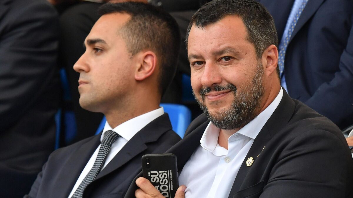 Di Maio prova a bacchettare Salvini. Ma così demolisce anche la sua sindaca