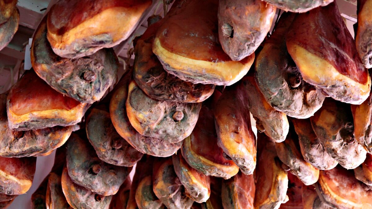 Prosciutto ucciso dai furbetti del porcellino