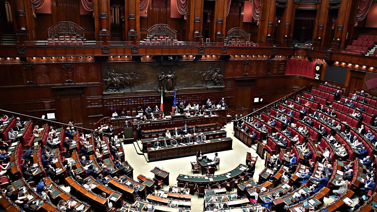 Il taglio del numero dei parlamentari scaccia il fantasma del voto anticipato