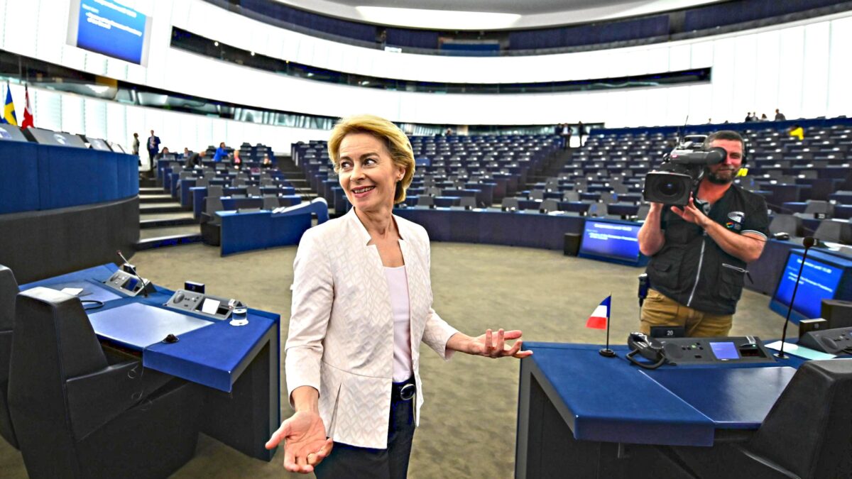 Lega e grillini si spaccano in Europa. Ursula presidente con i voti del M5s