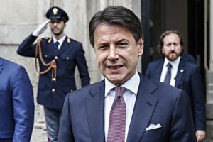 Conte fa un passo indietro sull’alleanza con la Cina