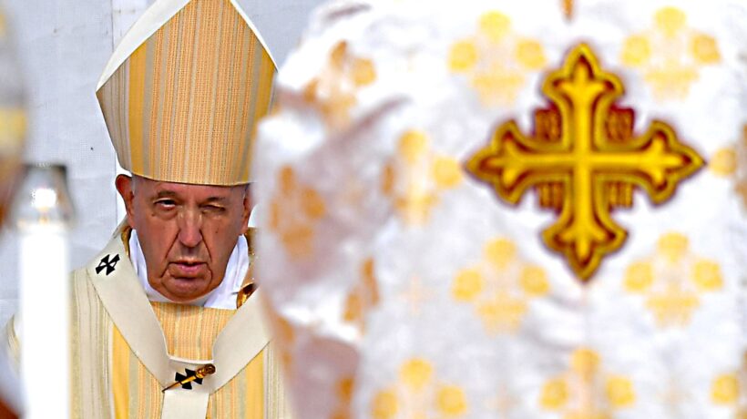 La «misericordia» di Bergoglio azzera le congregazioni più tradizionaliste