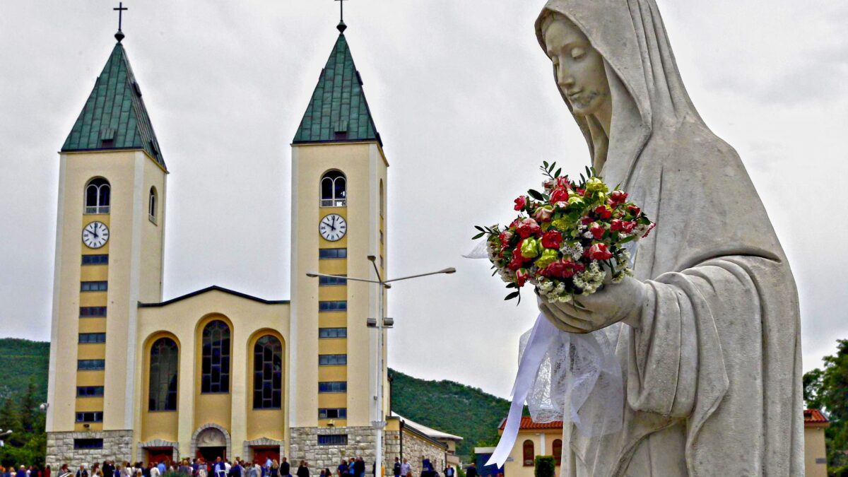 Due notabili vaticani a Medjugorje. Si prepara una svolta sulle apparizioni?