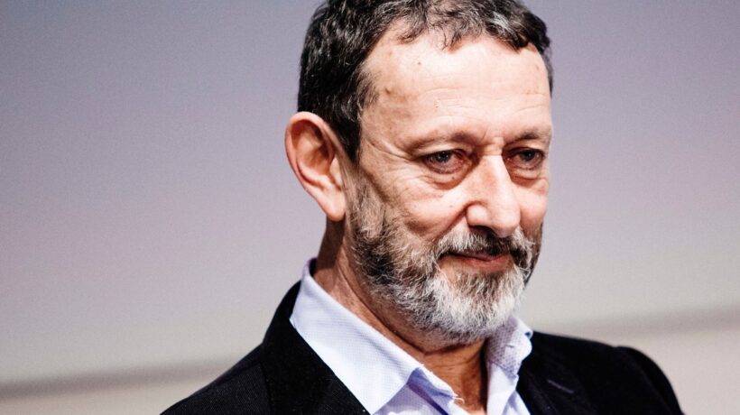L’apartheid di Serra: l’accoglienza a distanza