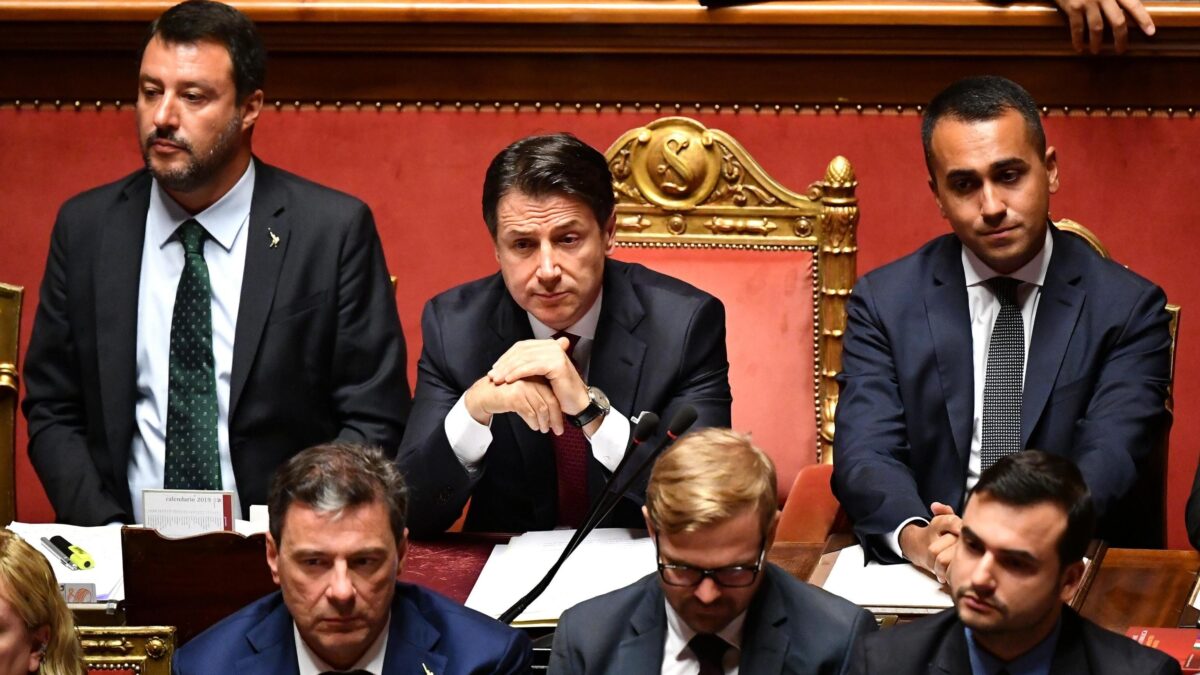 Salvini non rinuncia al sogno di rifare la coalizione gialloblù con l’amico Di Maio