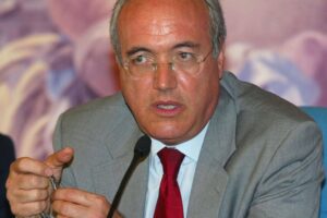 «Il Comitato di bioetica sbaglia a equiparare i pro vita ai pro morte»