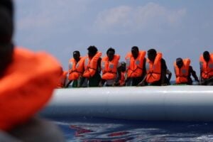 Senza Salvini al governo porti aperti agli immigrati