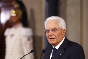 Basta con questa farsa, facciamo le elezioni