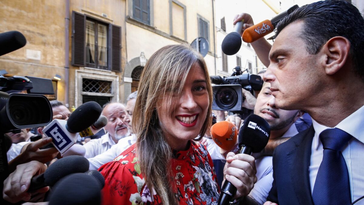 La fronda Pd contraria all’inciucio usa la Boschi per far saltare tutto