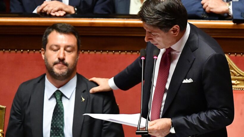 Un paio di insulti (mosci) a Salvini e Conte da burattino è diventato star