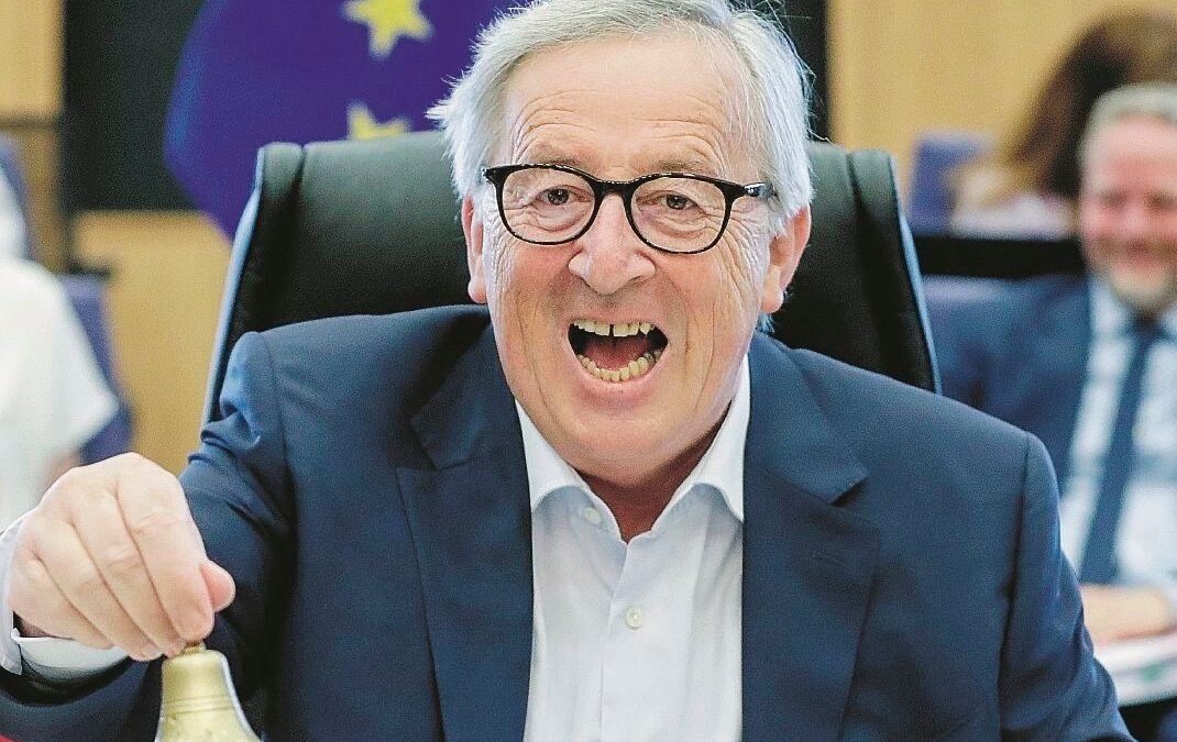 Piano per sfidare l’Ue sul deficit assieme a industria e sindacati
