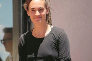 Carola confessa in tv: «Il governo tedesco mi ha fatto  portare i migranti in Sicilia»