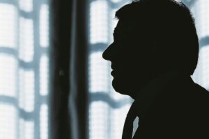 Renzi lavora al papocchio anche in francese