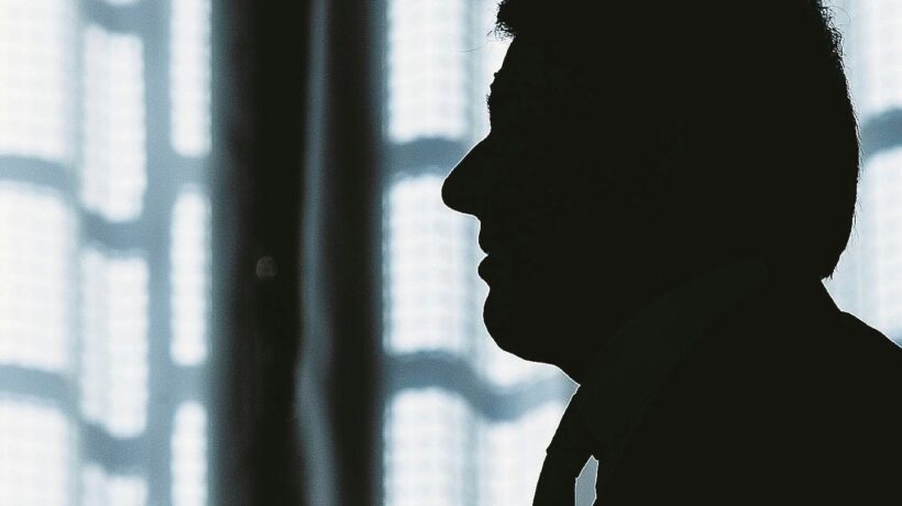 Renzi lavora al papocchio anche in francese