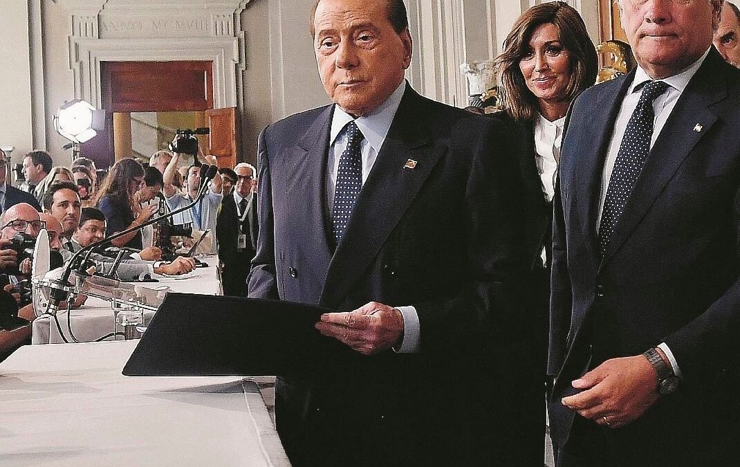 Berlusconi non vuole un altro Nazareno: «C’è il centrodestra, altrimenti elezioni»