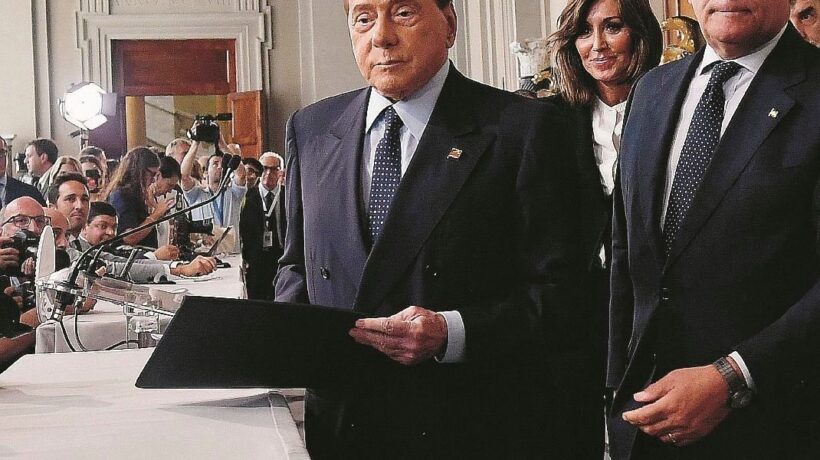 Berlusconi non vuole un altro Nazareno: «C’è il centrodestra, altrimenti elezioni»