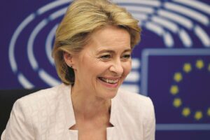 Ora che ha cacciato il Carroccio l’Ue è pronta a sdoganare il deficit