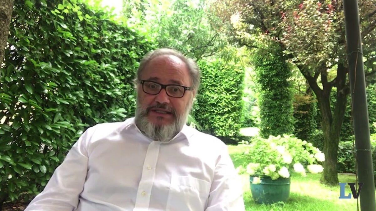 La cosa più divertente della farsa giallorossa è che le sciocchezze agostane il Pd le sta già mettendo in pratica da giorni