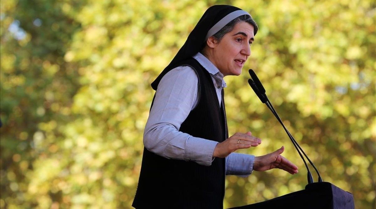 Teresa, monaca benedettina che tifa per l’aborto e insegna la teologia gender